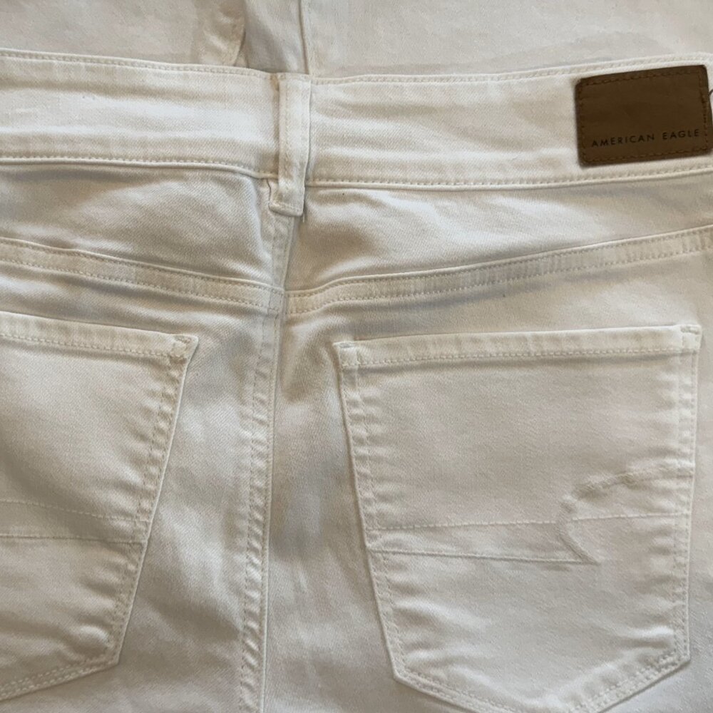 American Eagle Hi-Rise Artist Flare White Jeans